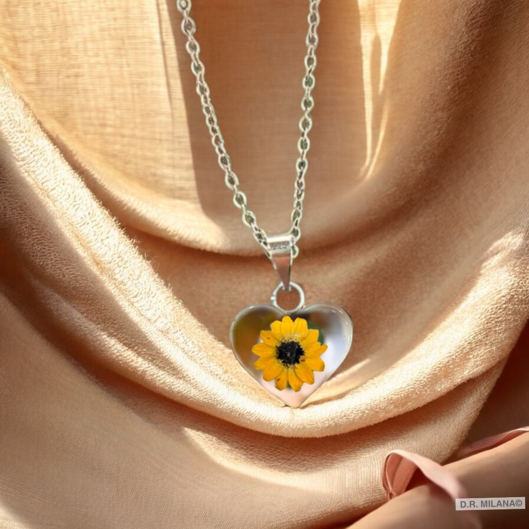 Futura esposa: El collar que hará que ella nunca olvide esta Navidad