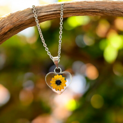 Collar de Girasol Encapsulado: Un regalo Inspirado en Shrek